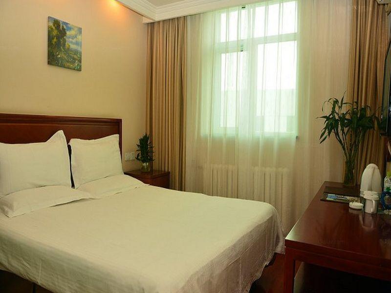 Greentree Inn Beijing Daxing Huangcun Qingyuan Road Metro Station Express Hotel Extérieur photo