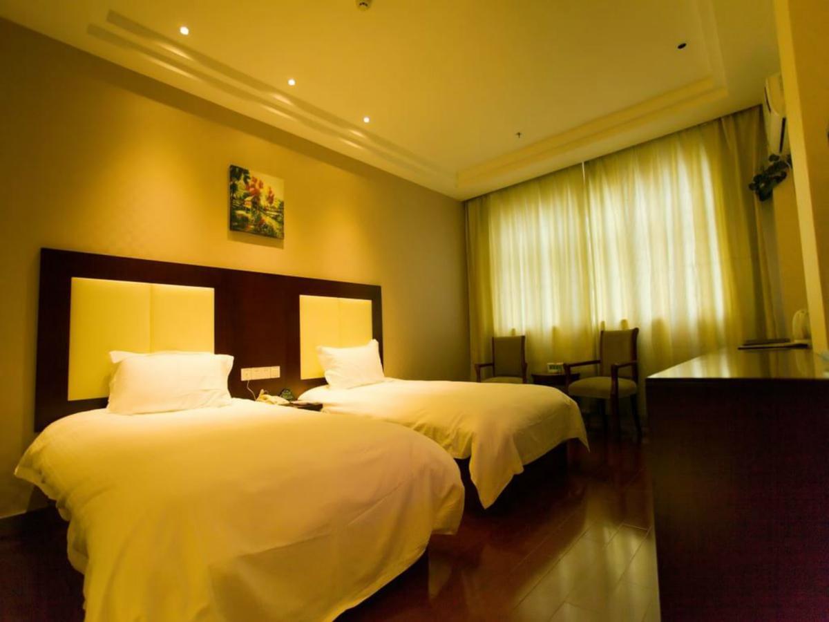Greentree Inn Beijing Daxing Huangcun Qingyuan Road Metro Station Express Hotel Extérieur photo