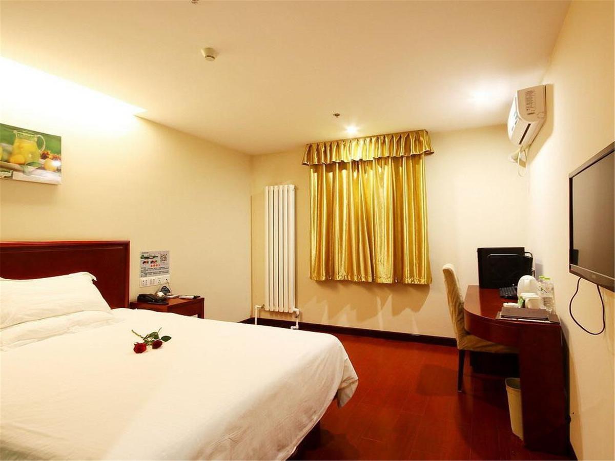 Greentree Inn Beijing Daxing Huangcun Qingyuan Road Metro Station Express Hotel Extérieur photo
